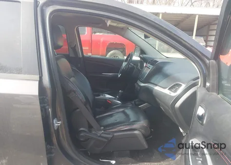 2016 Dodge Journey R/T z USA, uszkodzony, nr VIN 3C4PDCEG6GT226325